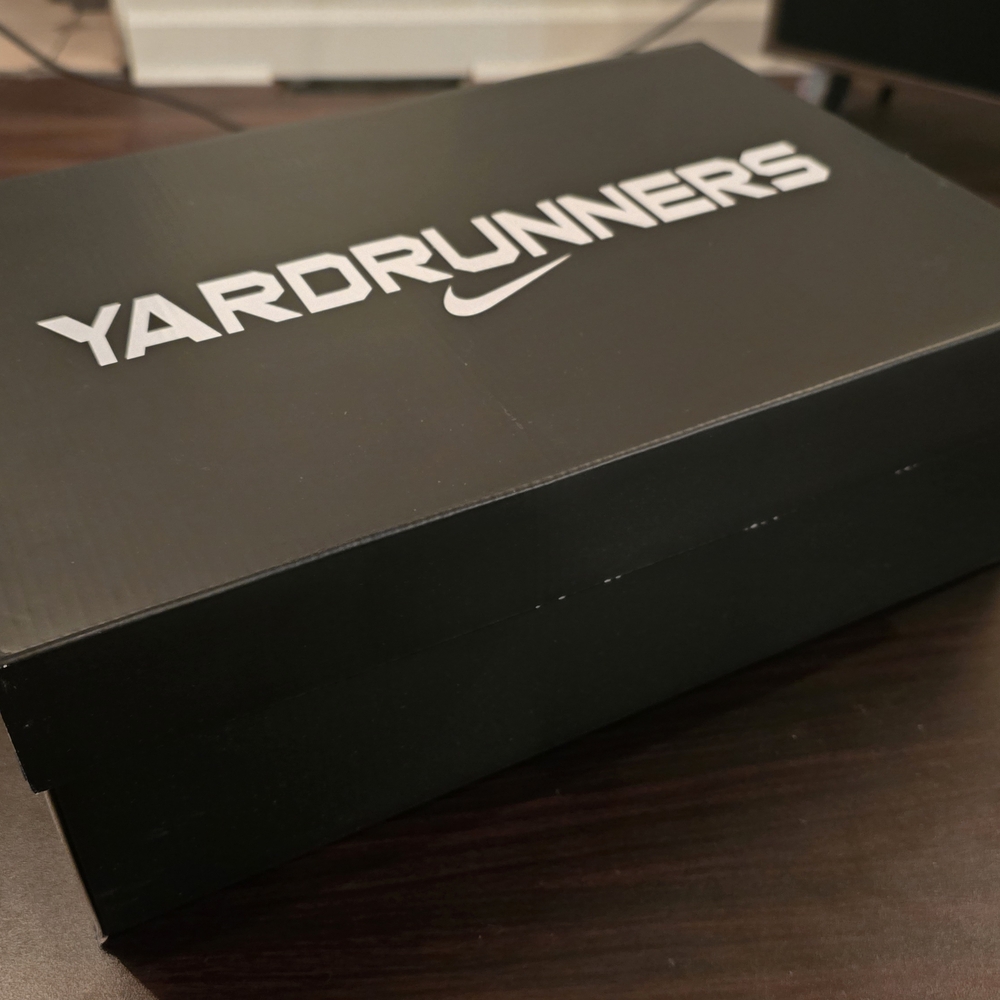 Nike Yardrunners SIZE 10 MENS